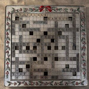 Godinger Festive Holiday Crossword Game Board trivet hot plate